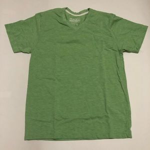 Men’s V-Neck Modern Fit Medium T-Shirt